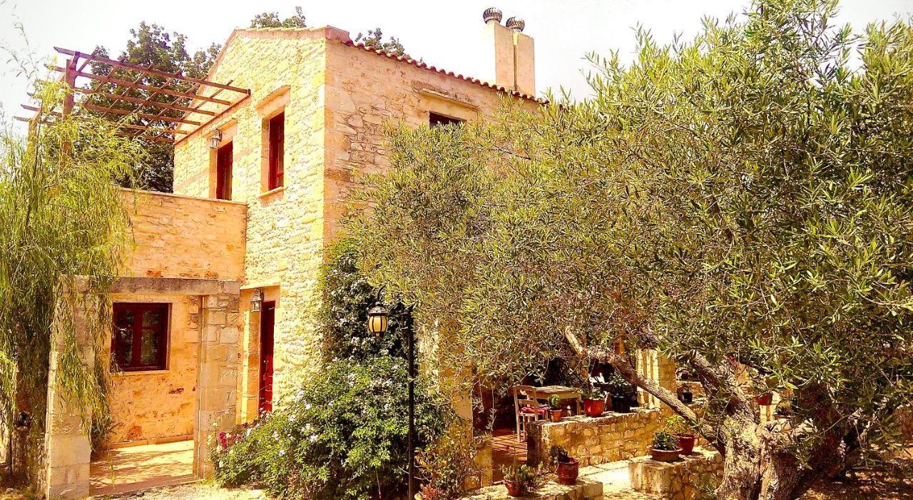 Vila Fabrica Vámos Exteriér fotografie